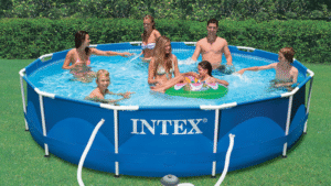 Comment redresser une piscine tubulaire sans la vider